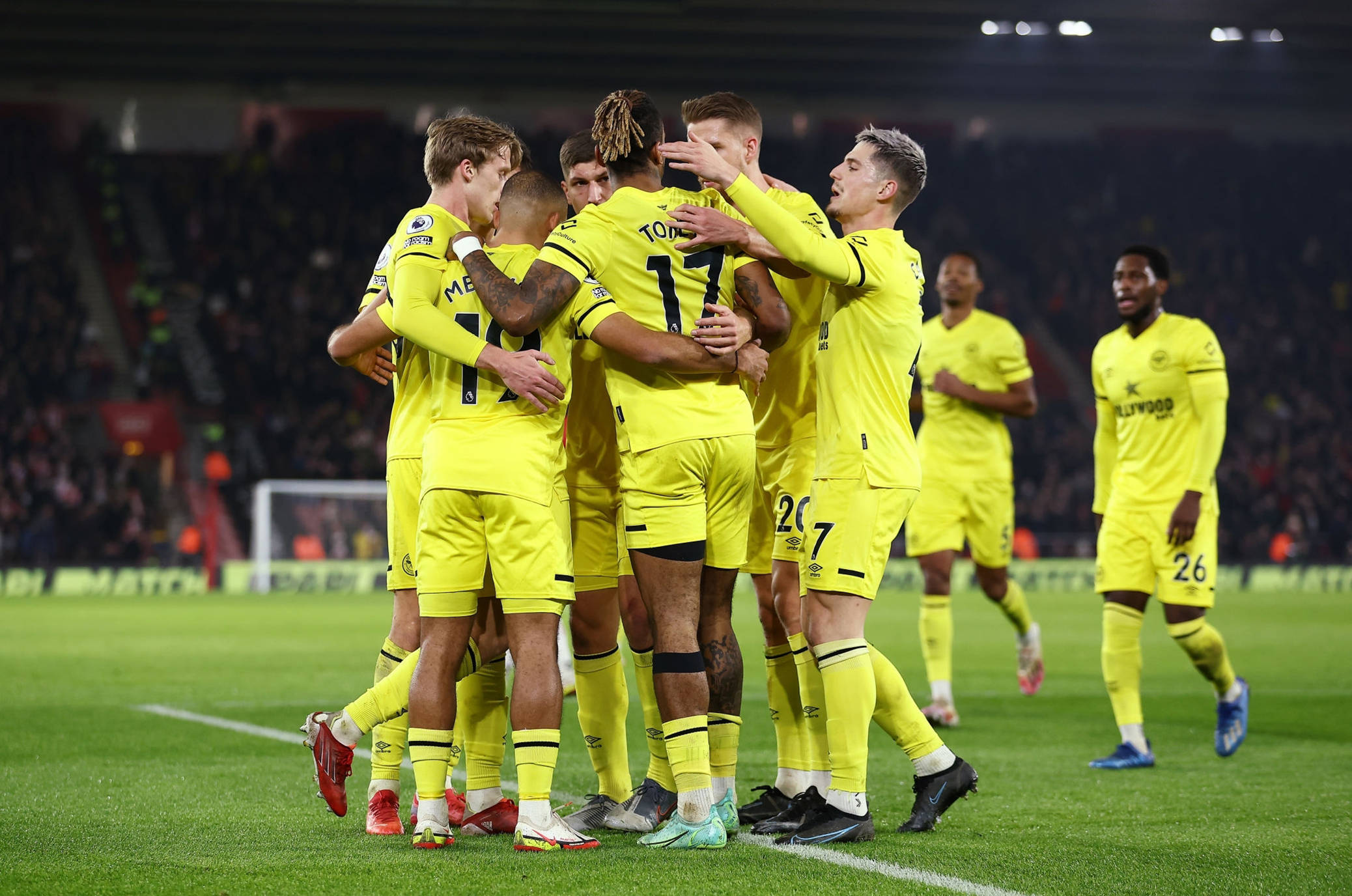 纷寻找突破 纷寻找突破